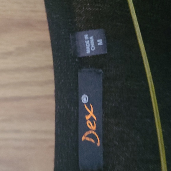 Stretch peplum shimery fashion top - Picture 3 of 5